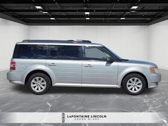 Used 2011 Ford Flex SE w/ Trailer Tow Pkg Class III FWD image 6