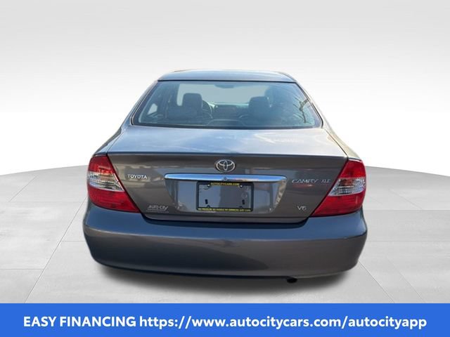 Used 2002 Toyota Camry XLE FWD image 5