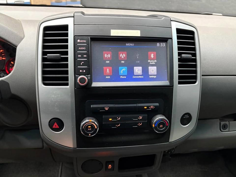 Used 2021 Nissan Frontier S image 16