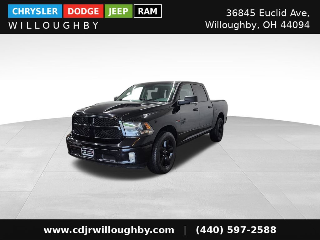 Used 2019 RAM 1500 Classic SLT w/ Black Appearance Group AWD/4WD 360° Tour