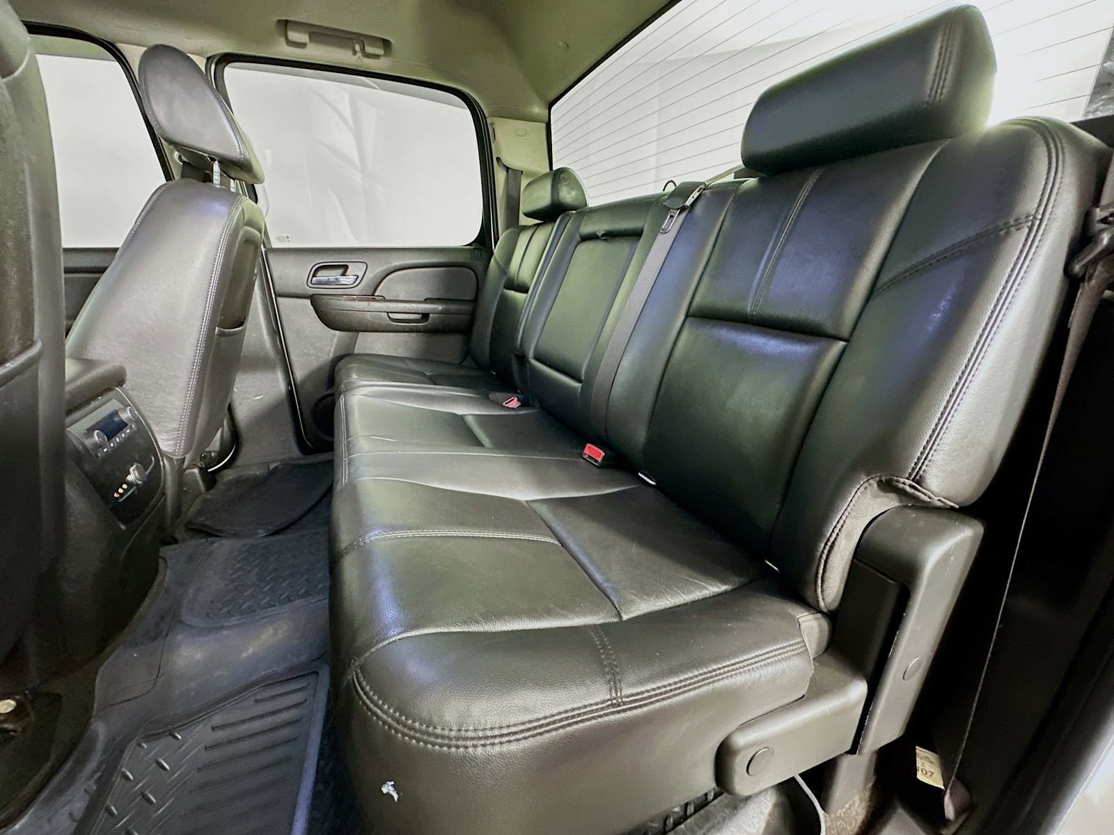 Used 2007 Chevrolet Silverado 2500 LTZ w/ Safety Package image 26