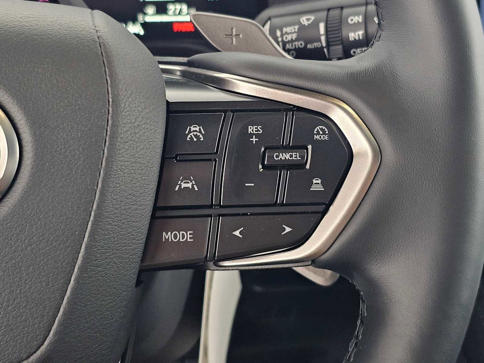 Used 2025 Lexus GX 550 image 25