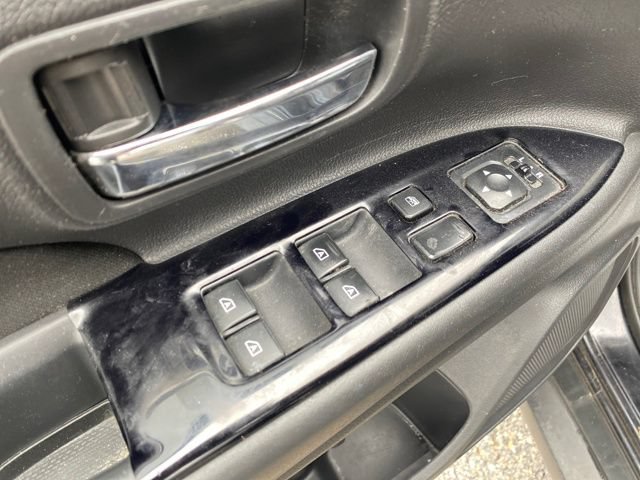 Used 2019 Mitsubishi Outlander ES FWD image 13