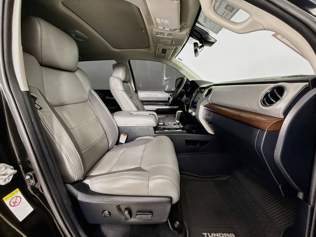 Certified 2019 Toyota Tundra Limited w/ Limited Premium Package AWD/4WD image 32