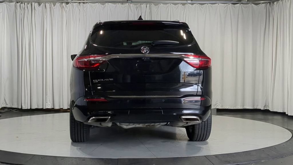 Used 2021 Buick Enclave Avenir w/ Avenir Technology Package AWD/4WD image 9