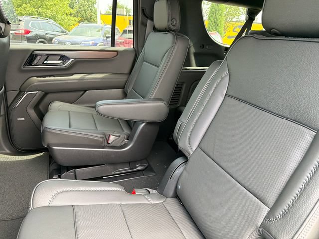New 2026 GMC Yukon XL Denali w/ Denali Reserve Package AWD/4WD image 19