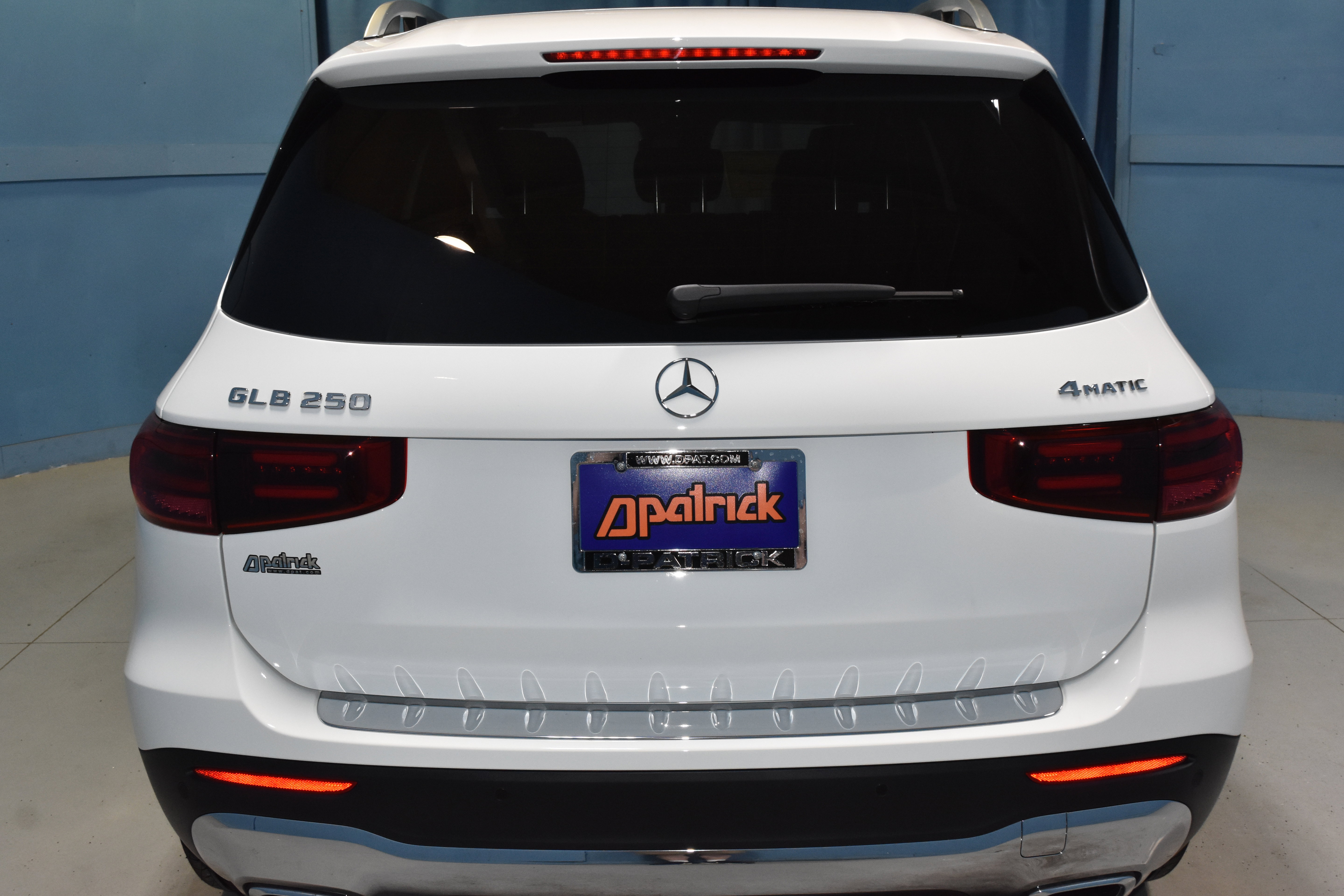 New 2026 Mercedes-Benz GLB 250 4MATIC image 23