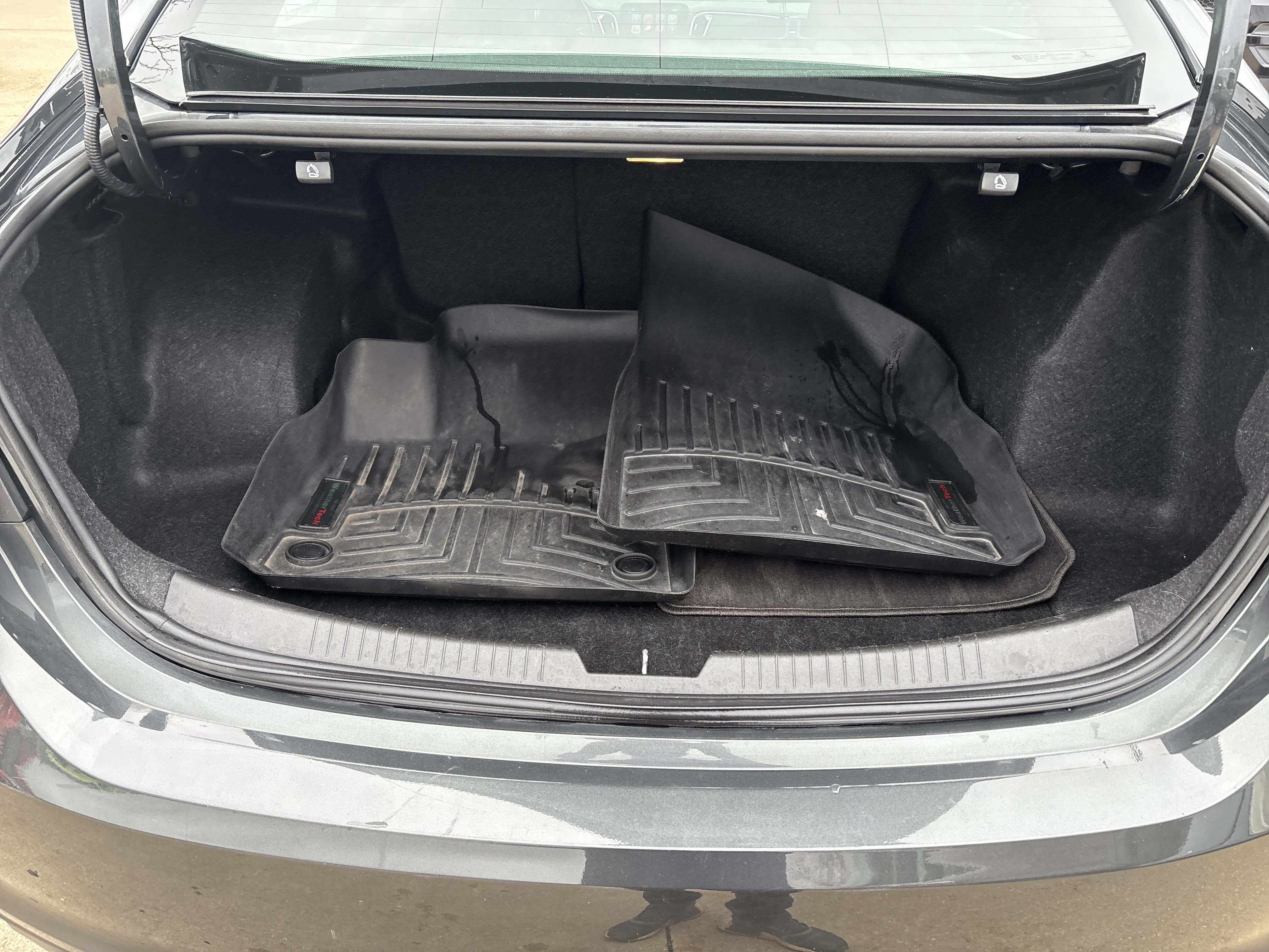 Used 2018 Chevrolet Malibu LT image 14