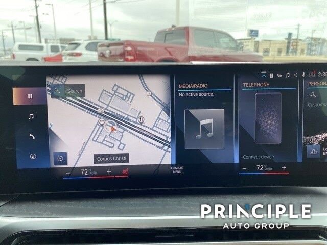 New 2023 BMW 330i Sedan w/ Convenience Package image 33