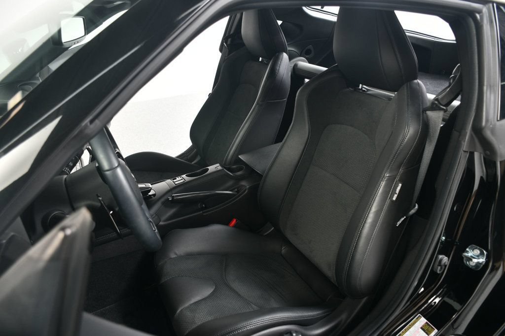 Used 2024 Nissan Z Performance w/ Floor Mat Package RWD image 27