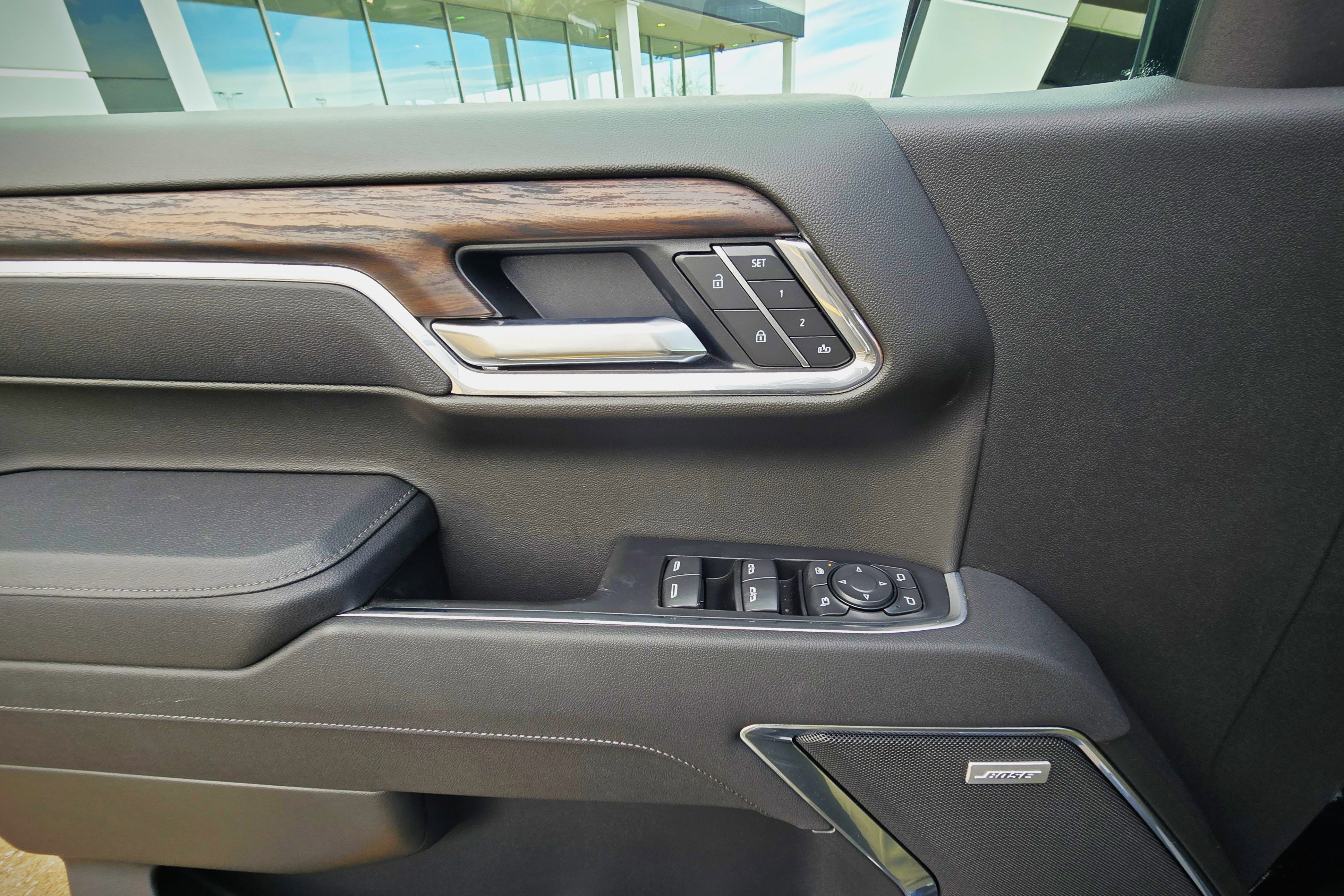 New 2026 GMC Sierra 1500 SLT w/ SLT Premium Plus Package image 32