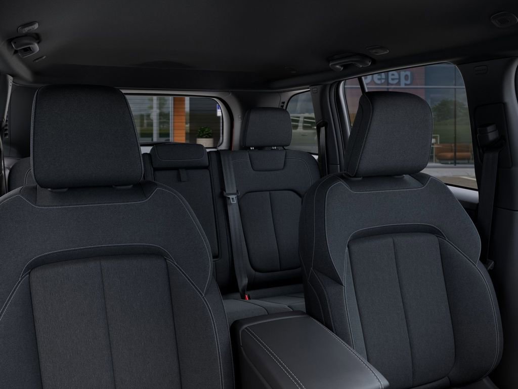 New 2026 Jeep Grand Cherokee Laredo image 26