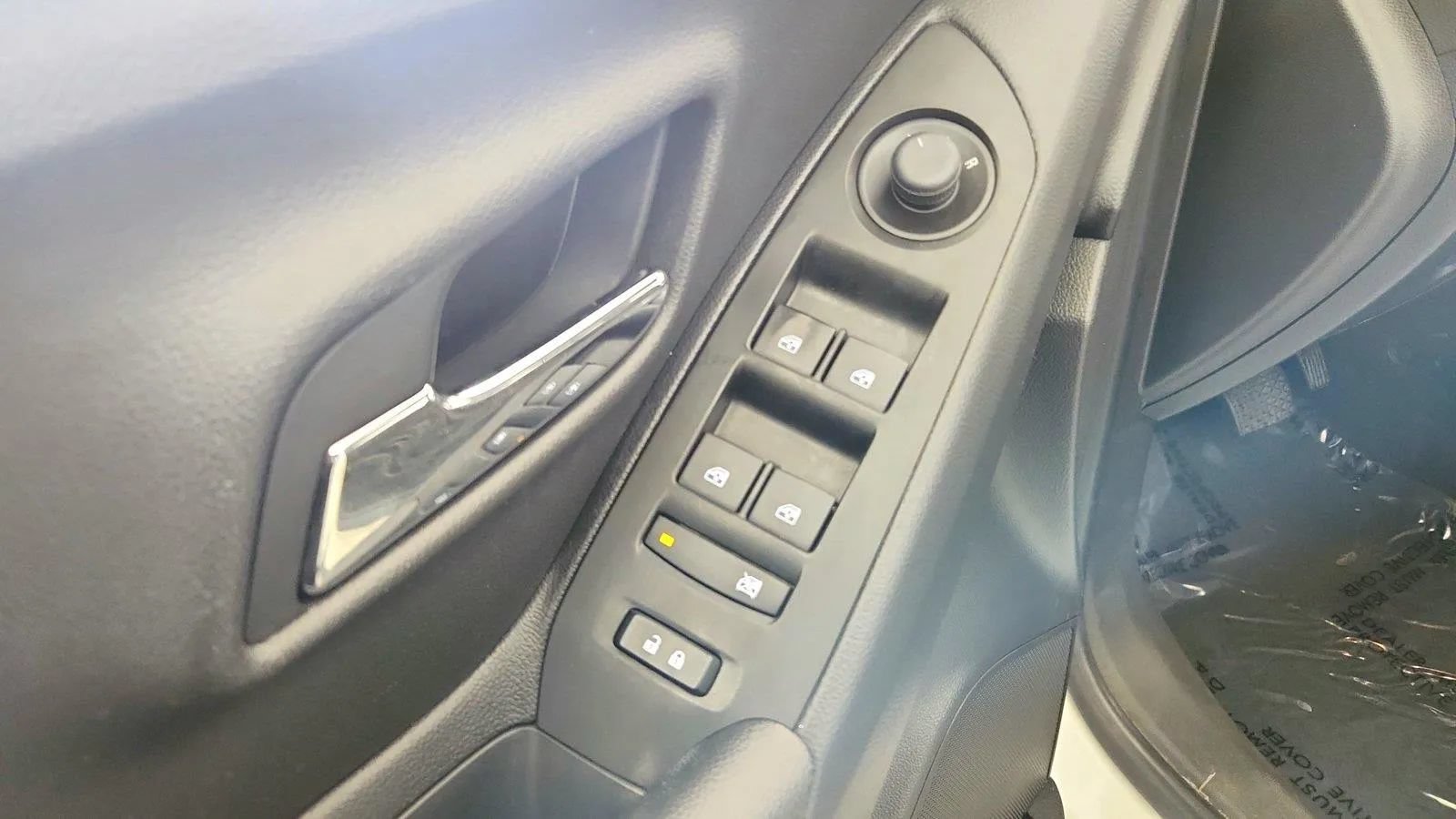 Used 2020 Chevrolet Trax LS FWD image 21