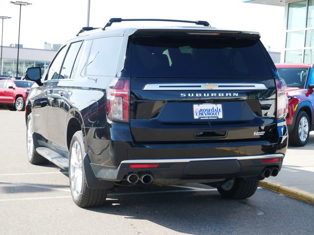 Used 2024 Chevrolet Suburban High Country AWD/4WD image 6