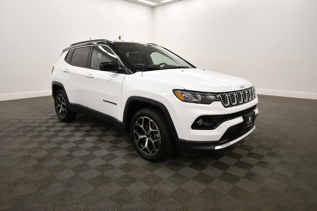 Used 2025 Jeep Compass Limited AWD/4WD image 10