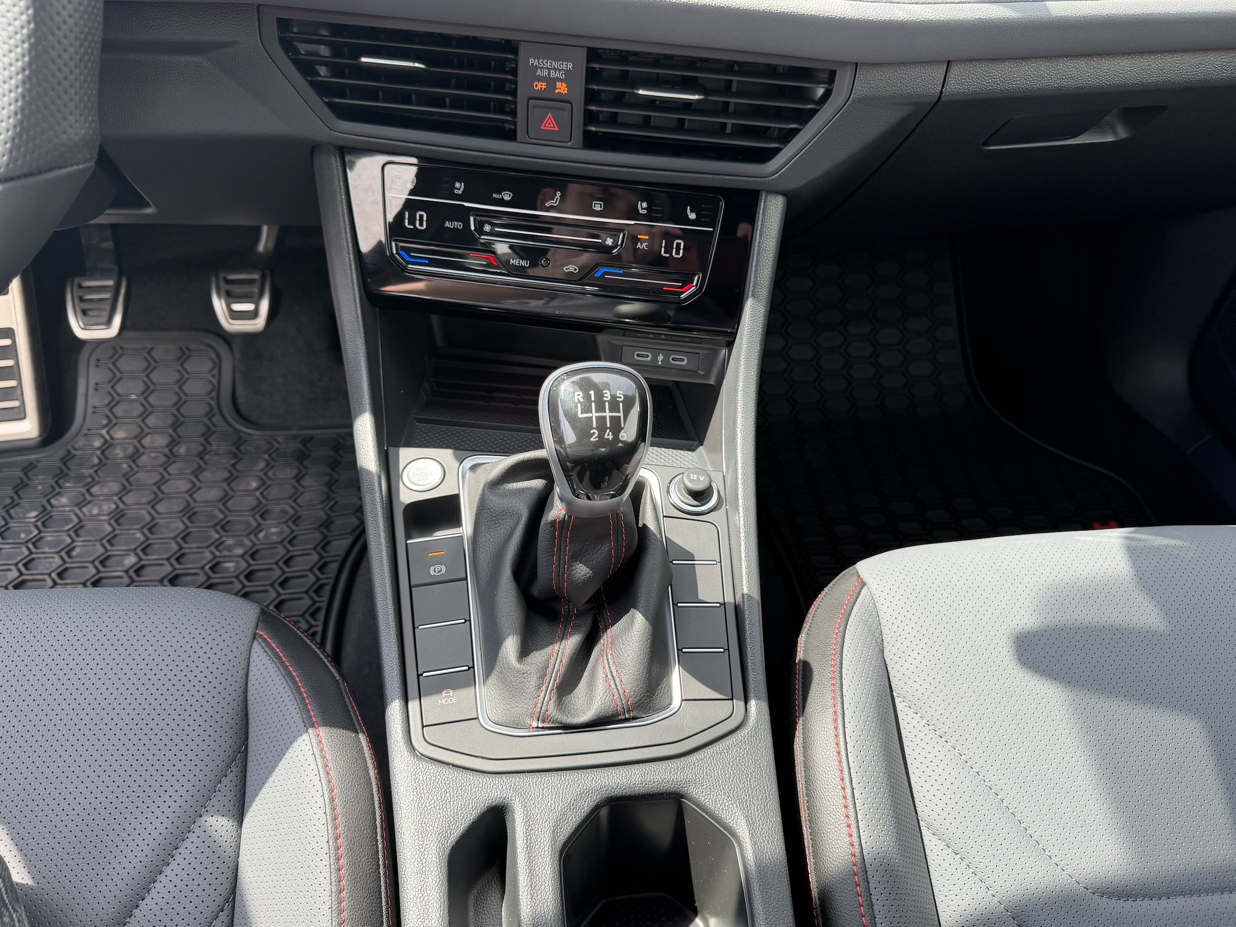 New 2026 Volkswagen Jetta GLI Autobahn FWD image 23