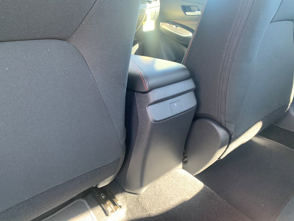 New 2026 Nissan Sentra SR w/ Floor Mat Package FWD image 23