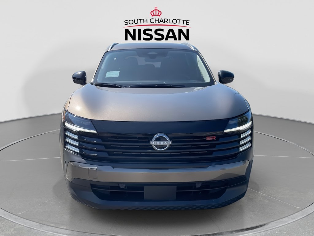 New 2027 Nissan Kicks SR w/ Cold Weather Package FWD image 2