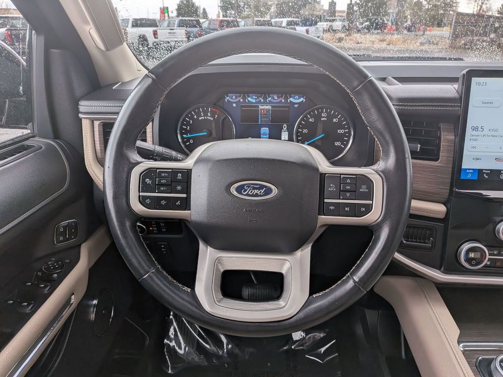 Used 2024 Ford Expedition Limited image 20