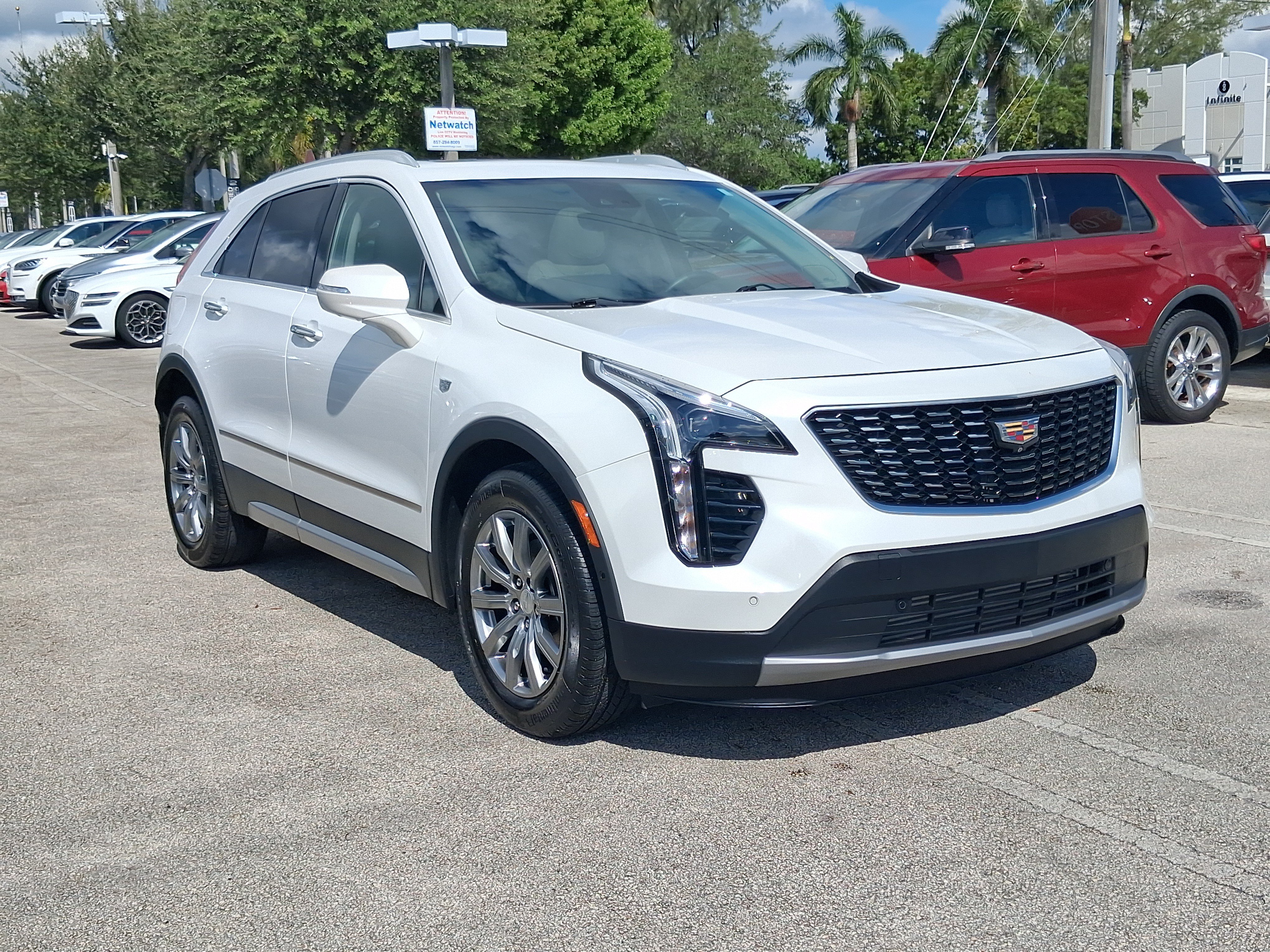Used 2019 Cadillac XT4 Premium Luxury w/ Enhanced Visibility Package FWD image 23