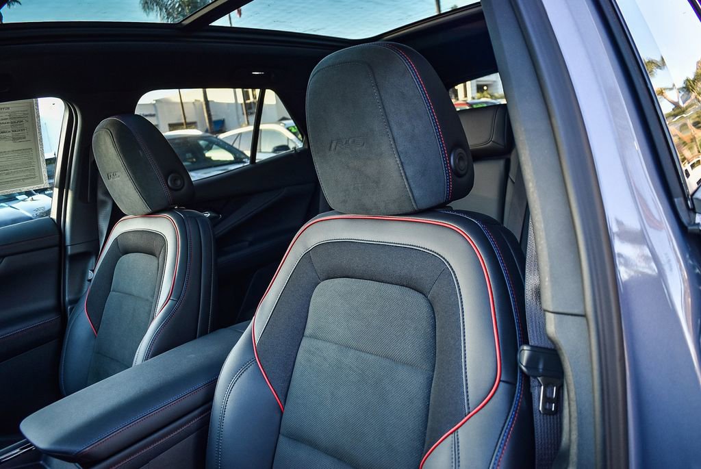 New 2026 Chevrolet Blazer EV RS w/ Super Cruise Package FWD image 24