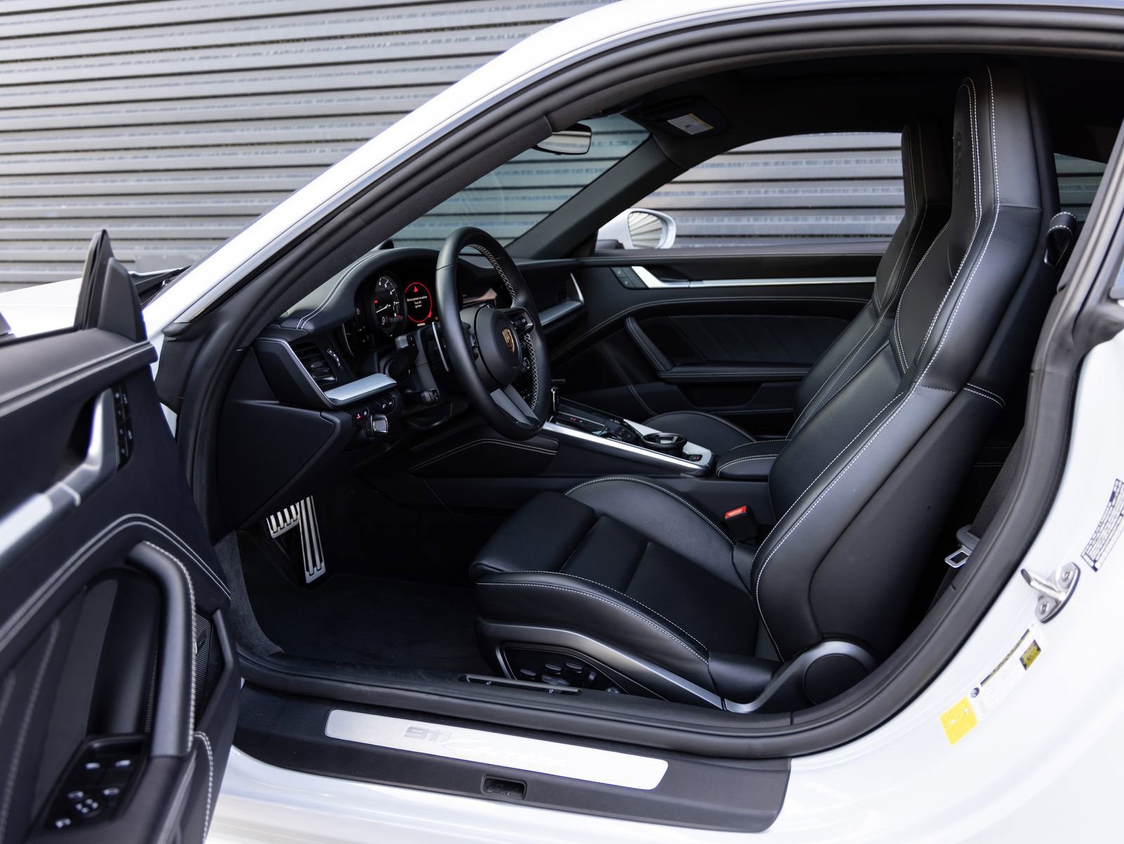 Certified 2024 Porsche 911 Carrera image 23