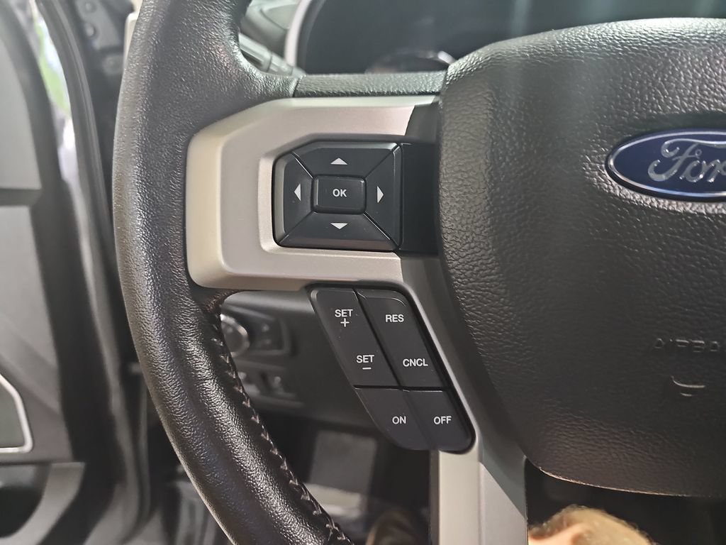 Used 2018 Ford F150 Lariat w/ Equipment Group 502A Luxury AWD/4WD image 21