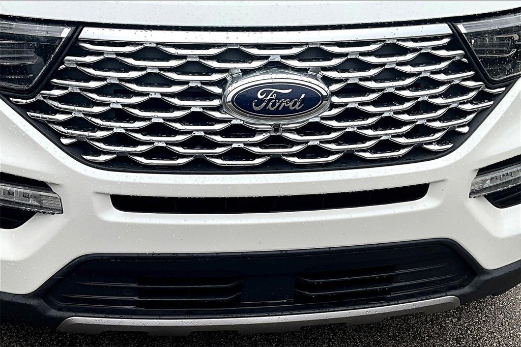 Used 2020 Ford Explorer Platinum w/ Premium Technology Package image 33