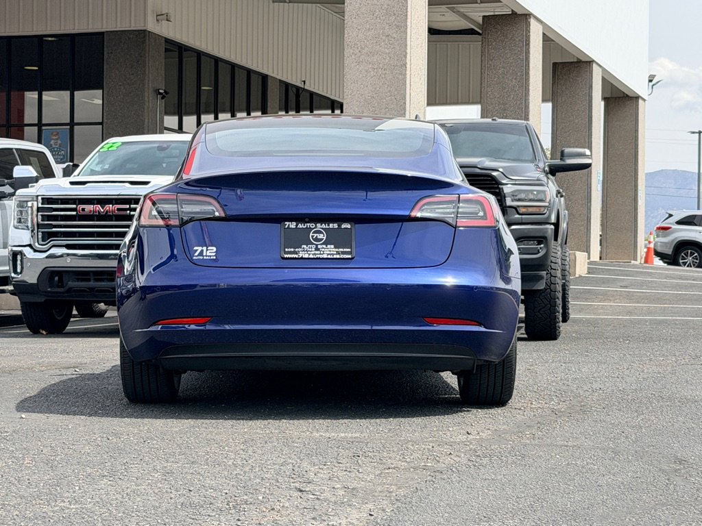 Used 2019 Tesla Model 3 Standard Range image 31