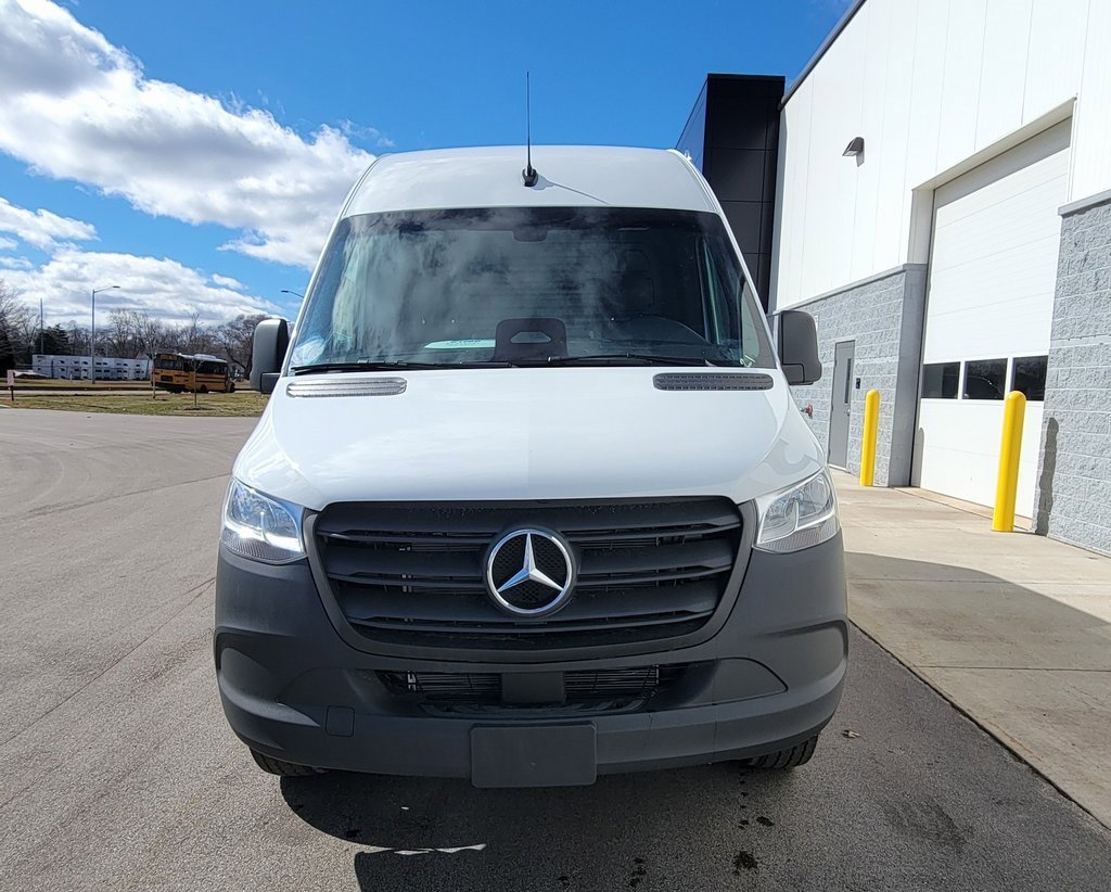 New 2025 Mercedes-Benz Sprinter 2500 image 3