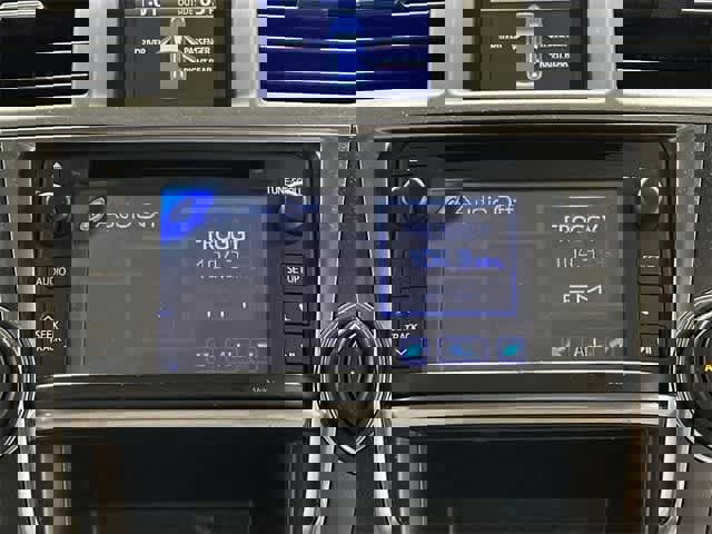 Used 2013 Toyota Highlander Plus image 10