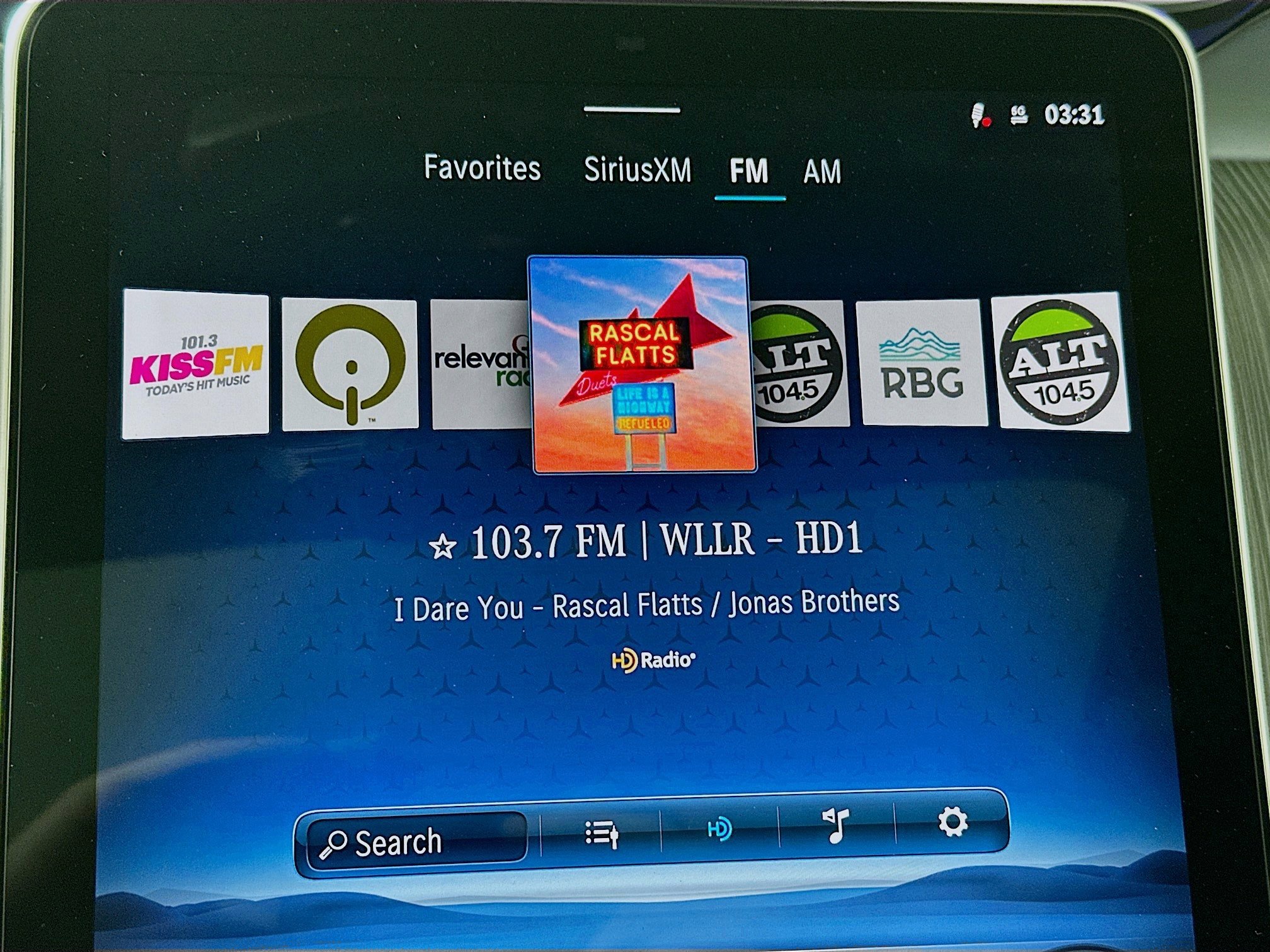 New 2026 Mercedes-Benz GLC 300 4MATIC image 14