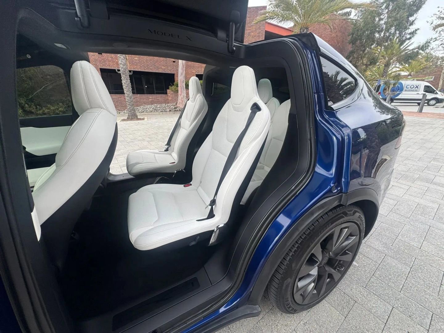 Used 2021 Tesla Model X Long Range image 12