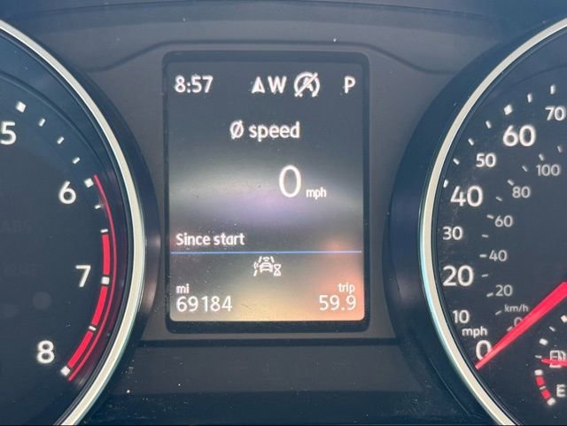 Used 2021 Volkswagen Tiguan SE FWD image 17