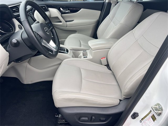 Used 2022 Nissan Rogue Sport SL image 19