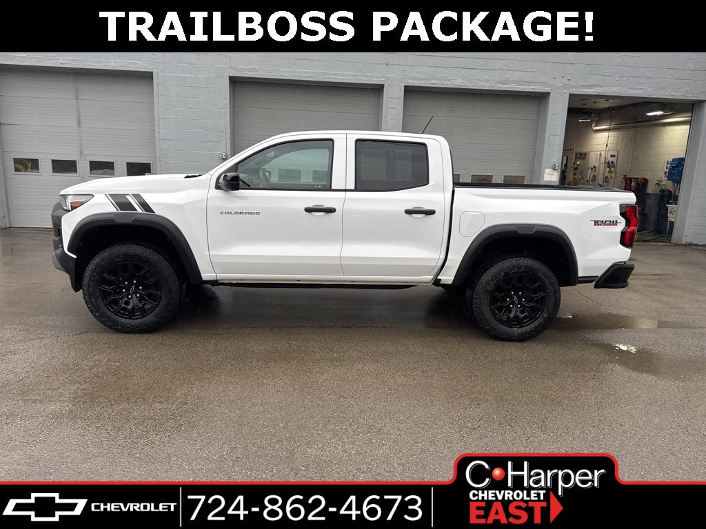 Certified 2024 Chevrolet Colorado Trail Boss w/ Technology Package image 6