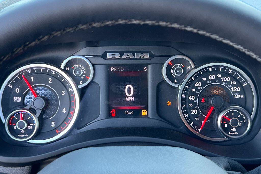 New 2026 RAM 2500 Big Horn AWD/4WD image 24