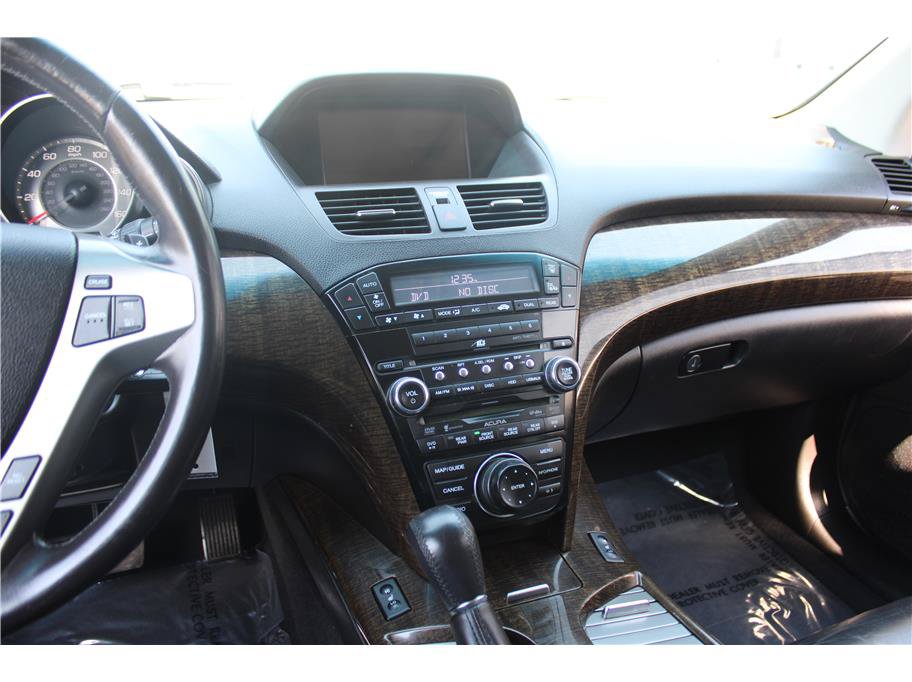 Used 2013 Acura MDX w/ Technology & Entertainment AWD/4WD image 25