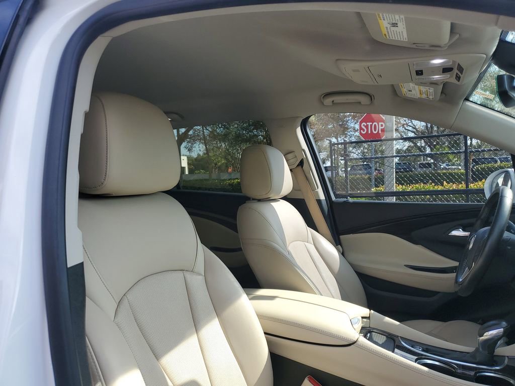 Used 2019 Buick Envision Essence image 22