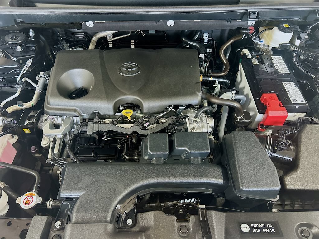 Used 2025 Toyota RAV4 XLE Premium FWD image 27