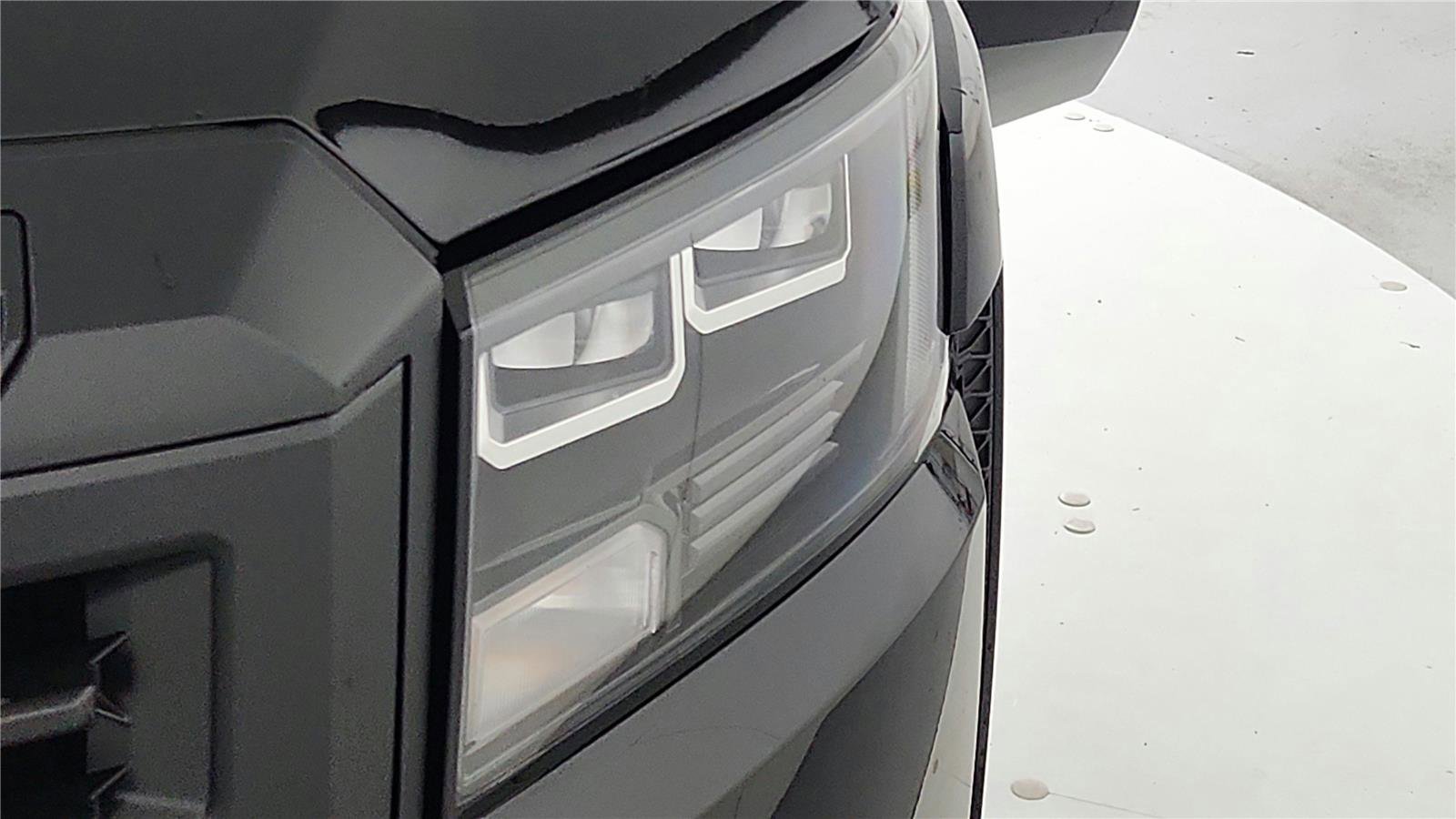 New 2026 Nissan Frontier S image 35