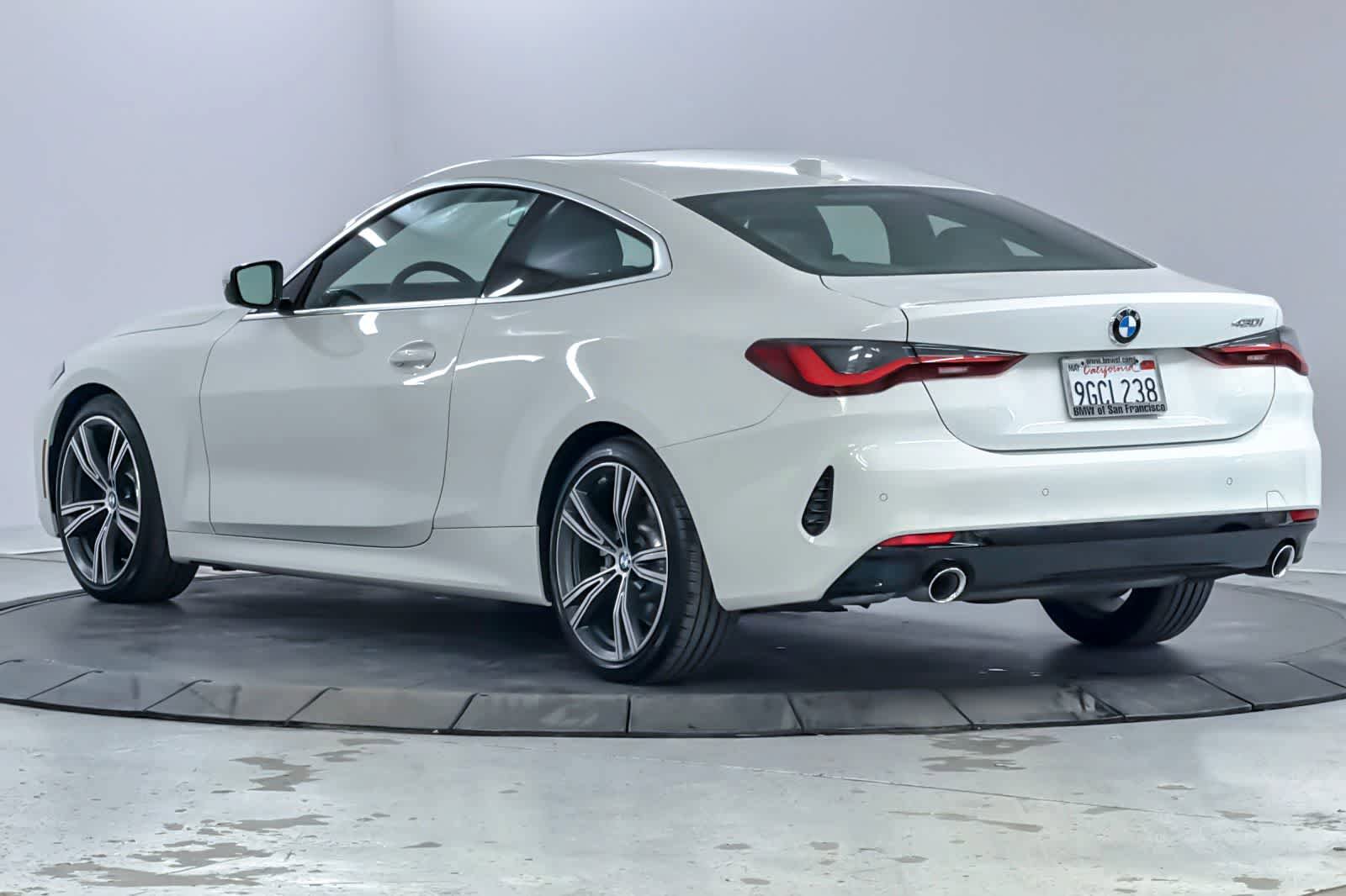 Used 2024 BMW 430i Coupe w/ Convenience Package RWD image 6