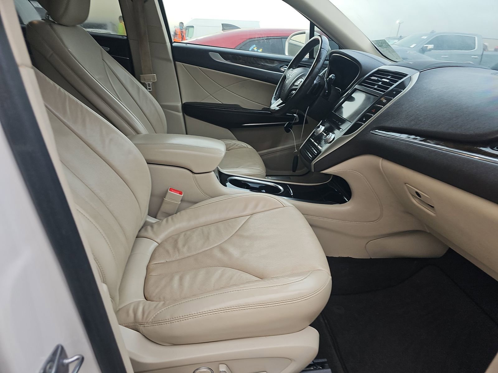 Used 2019 Lincoln MKC Reserve w/ MKC Technology Package image 15