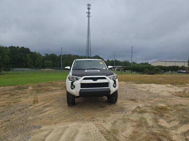 Used 2019 Toyota 4Runner TRD Off-Road AWD/4WD image 13