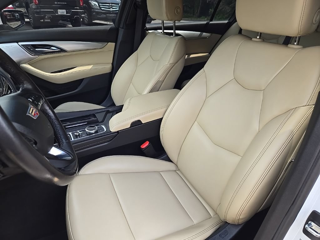 Used 2023 Cadillac CT5 Luxury w/ Sun And Sound Package AWD/4WD image 14