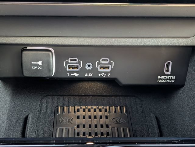 New 2026 Jeep Grand Wagoneer L Summit AWD/4WD image 35