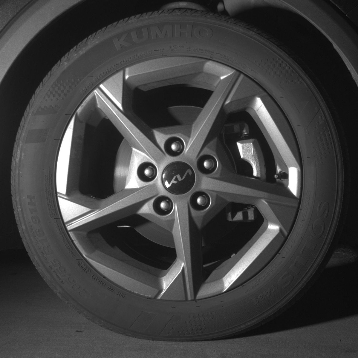 Used 2025 Kia K4 LXS image 13