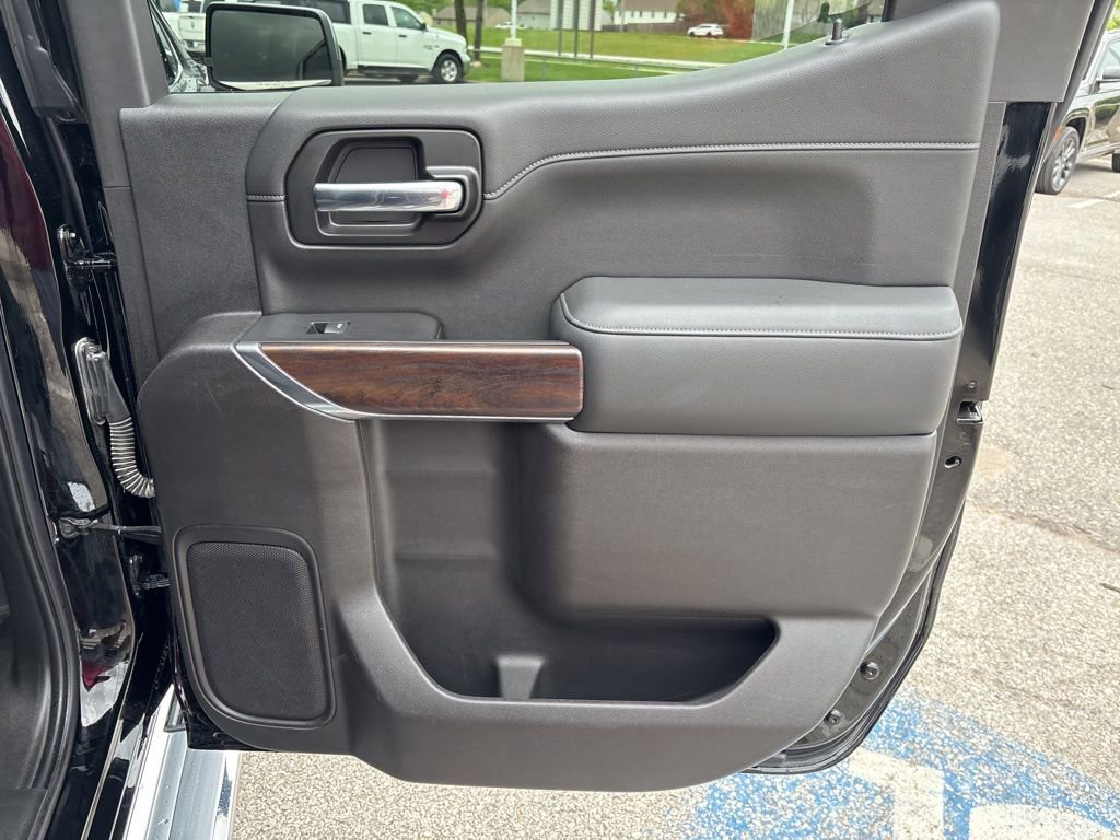 Used 2020 GMC Sierra 1500 SLT w/ SLT Premium Plus Package AWD/4WD image 45