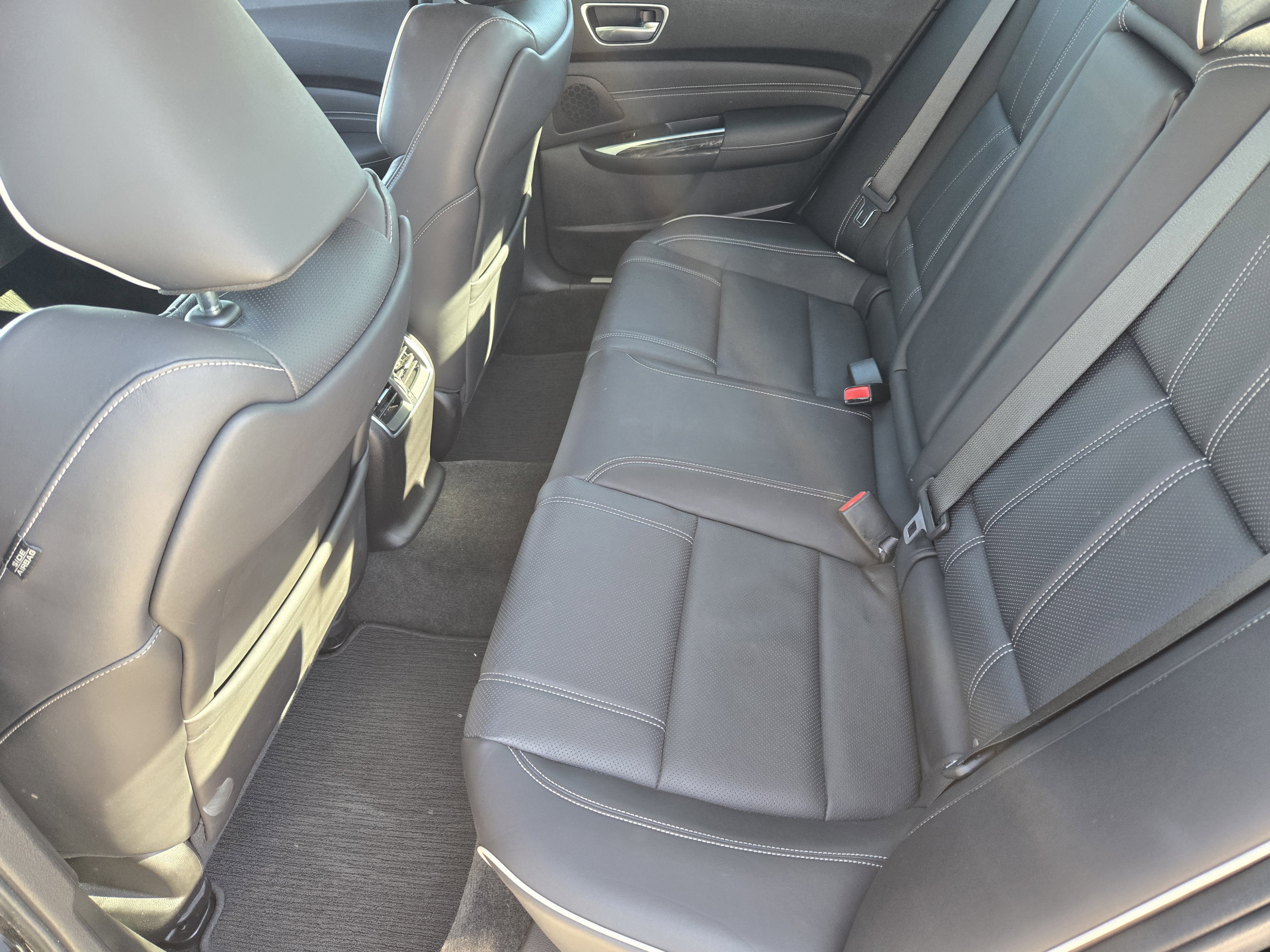 Certified 2018 Acura TLX V6 w/ Technology Package image 33