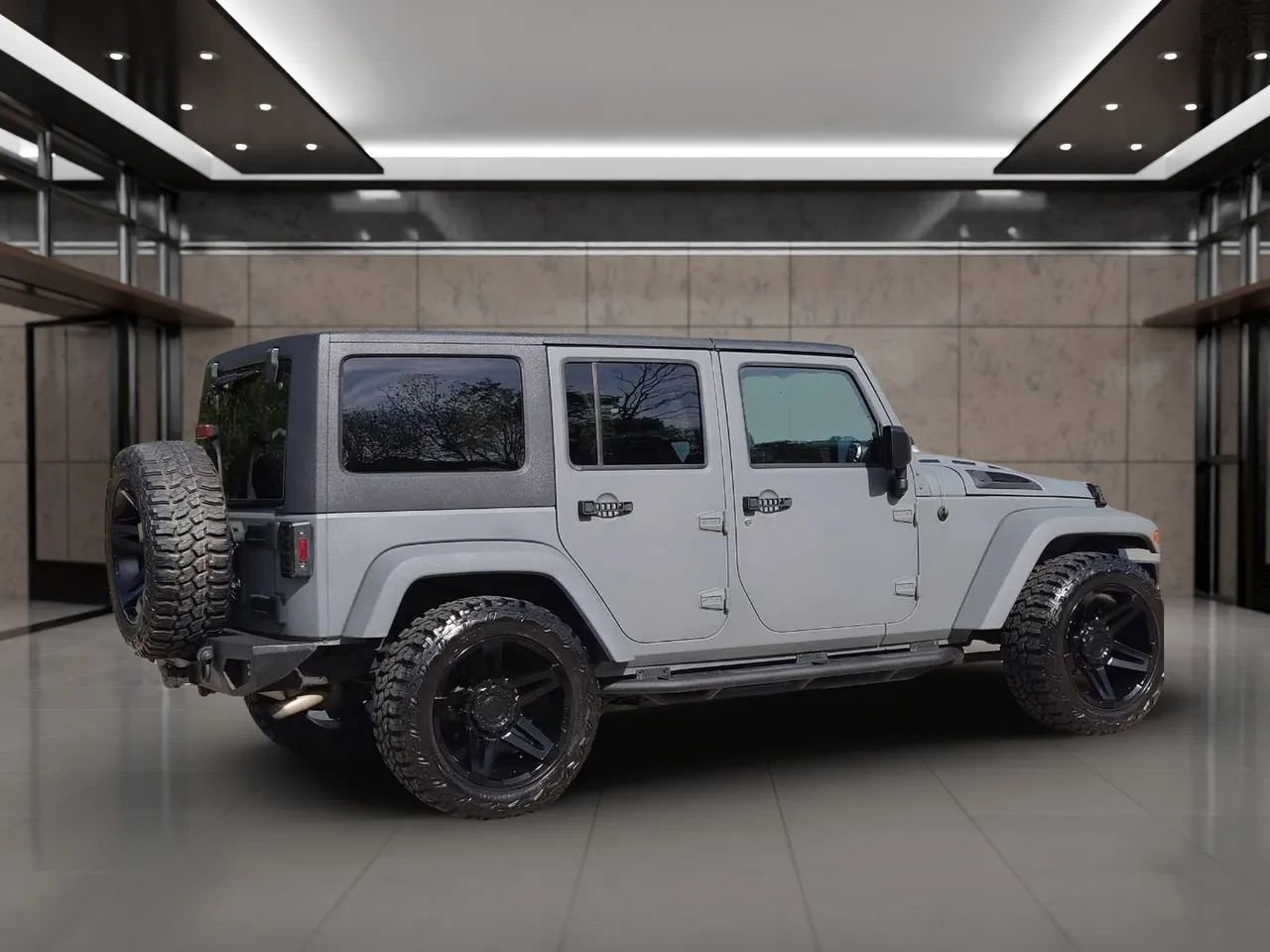 Used 2015 Jeep Wrangler Unlimited Sahara w/ Dual Top Group image 8